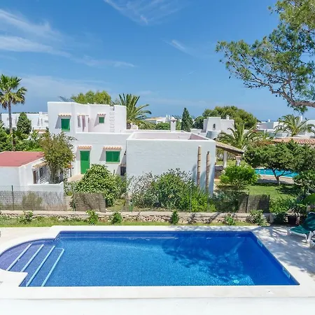 Villa Cala Esmeralda *